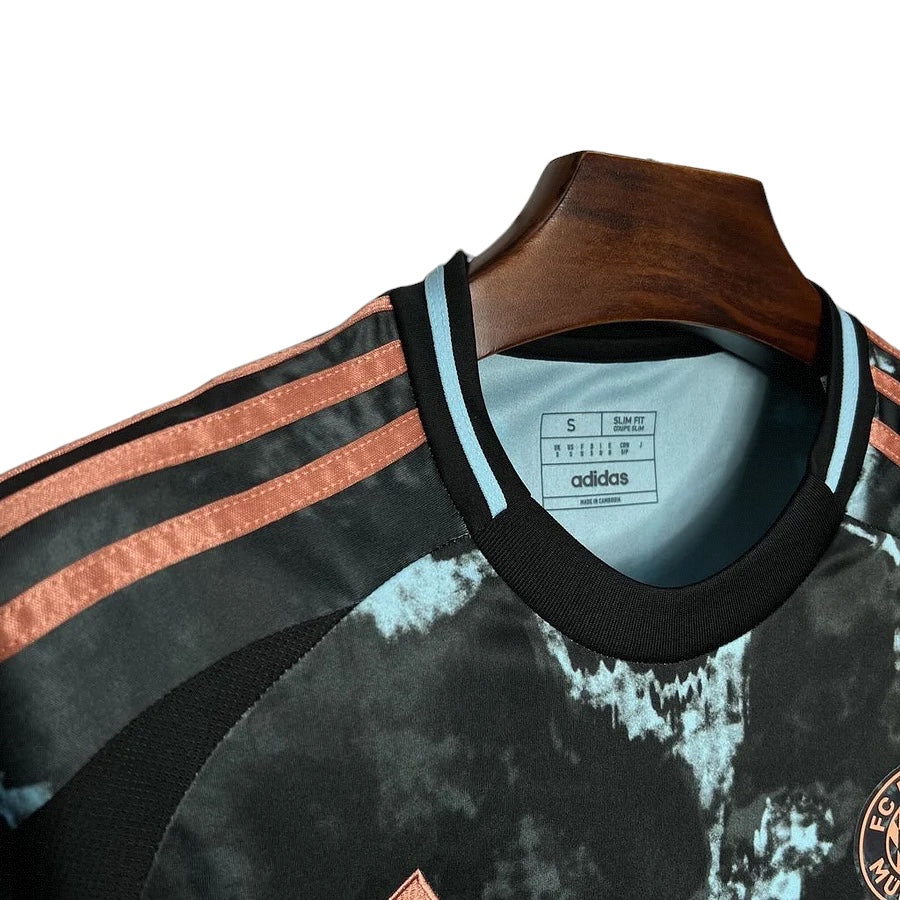 Bayern Munich Maillot Concept Extérieur 2024/2025