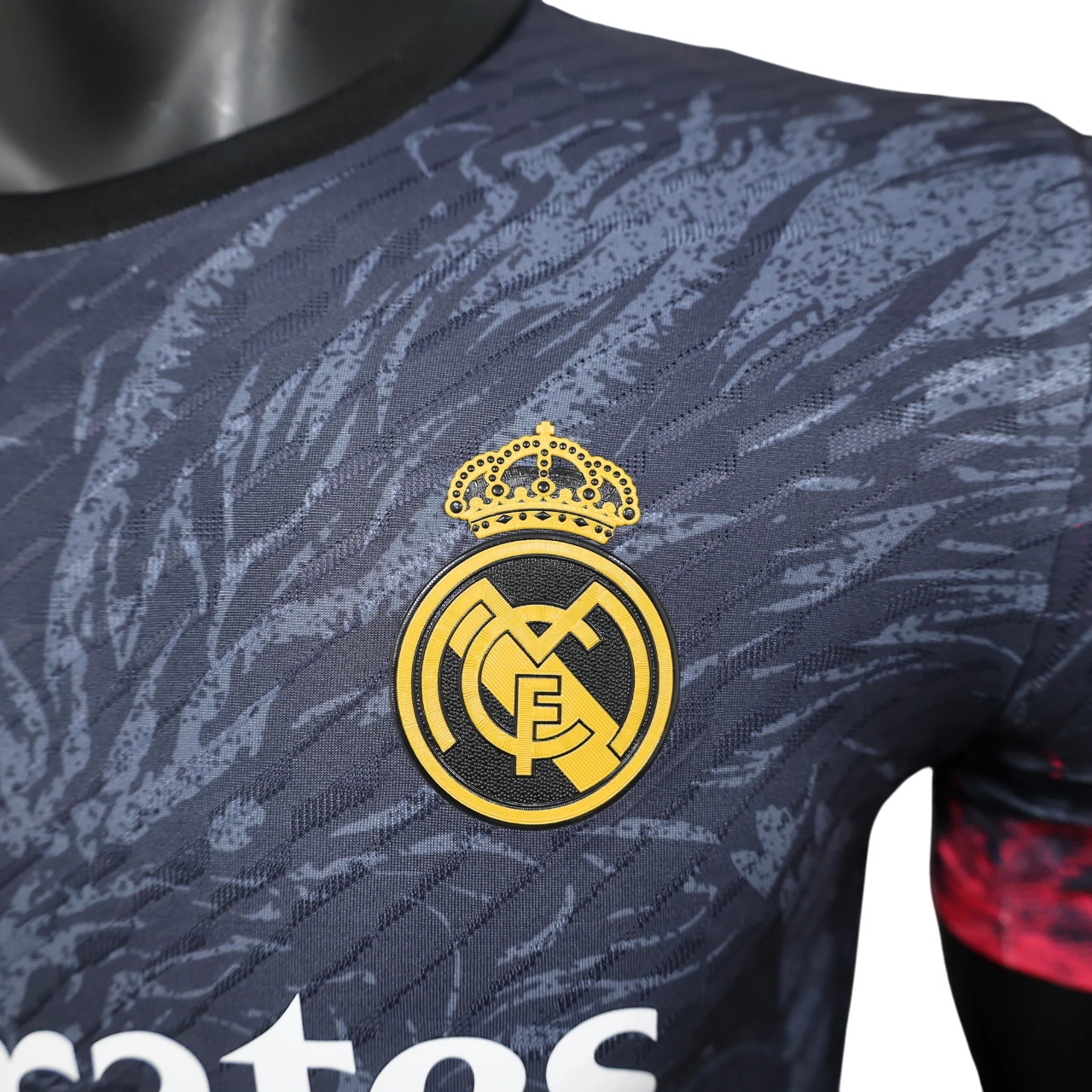 Réal Madrid Maillot Concept Dragon Rose 2024/2025