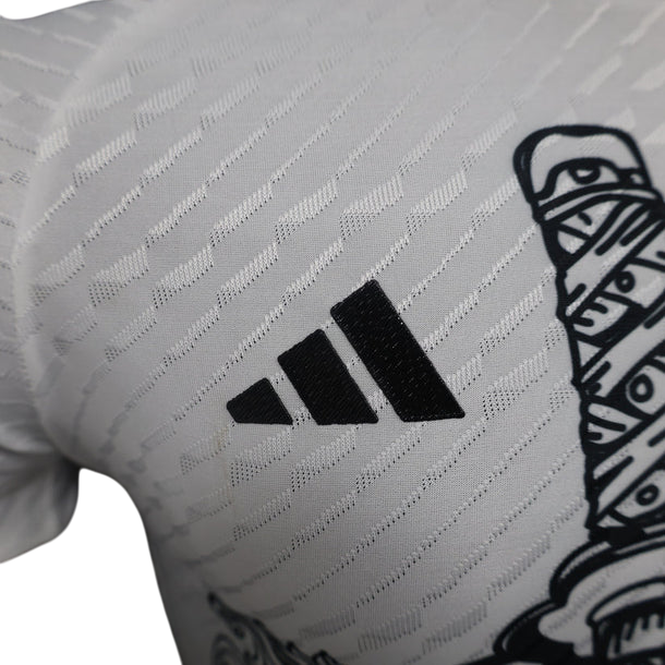 Japon Maillot Concept "Katana Tsubasa"