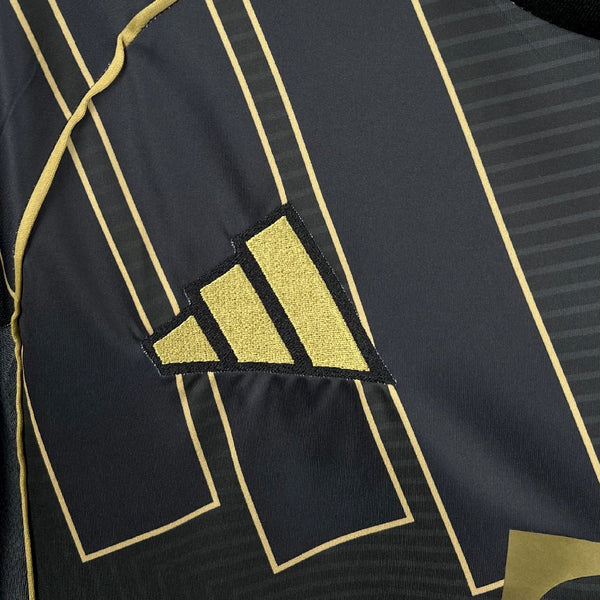 Bayern Munich Maillot Concept "Noir" 2025/2026